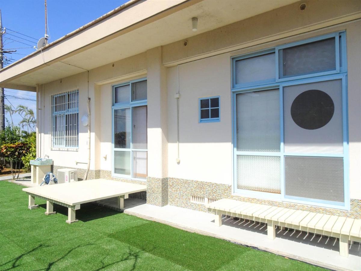 Minshuku Itoman Bettei Goyukkuri Hotel Kültér fotó