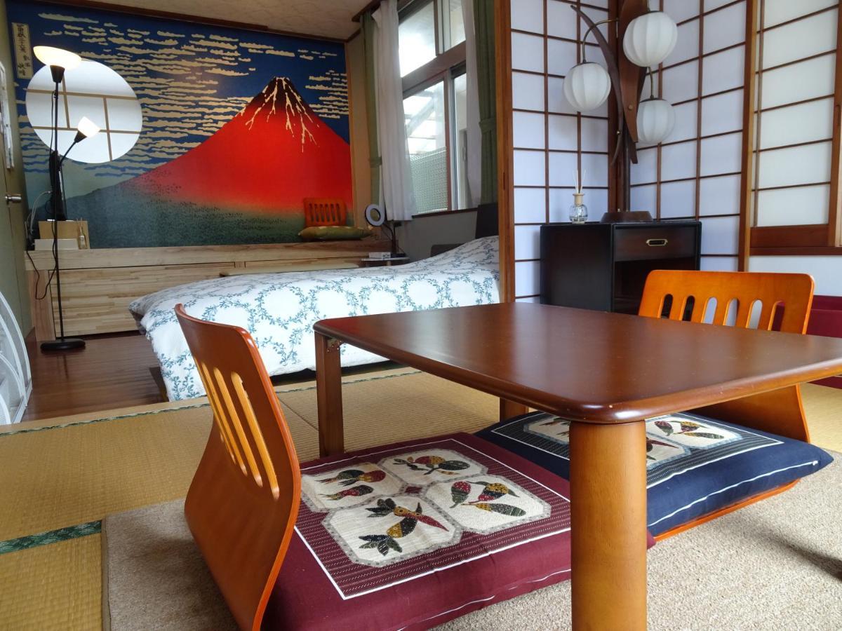 Minshuku Itoman Bettei Goyukkuri Hotel Kültér fotó